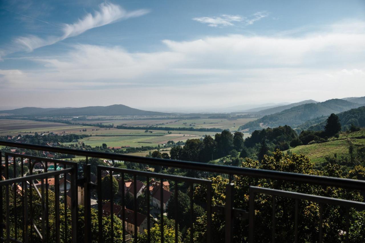 Hotel Srebrna Góra Buitenkant foto