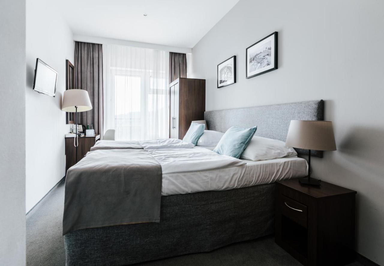 Hotel Srebrna Góra Buitenkant foto
