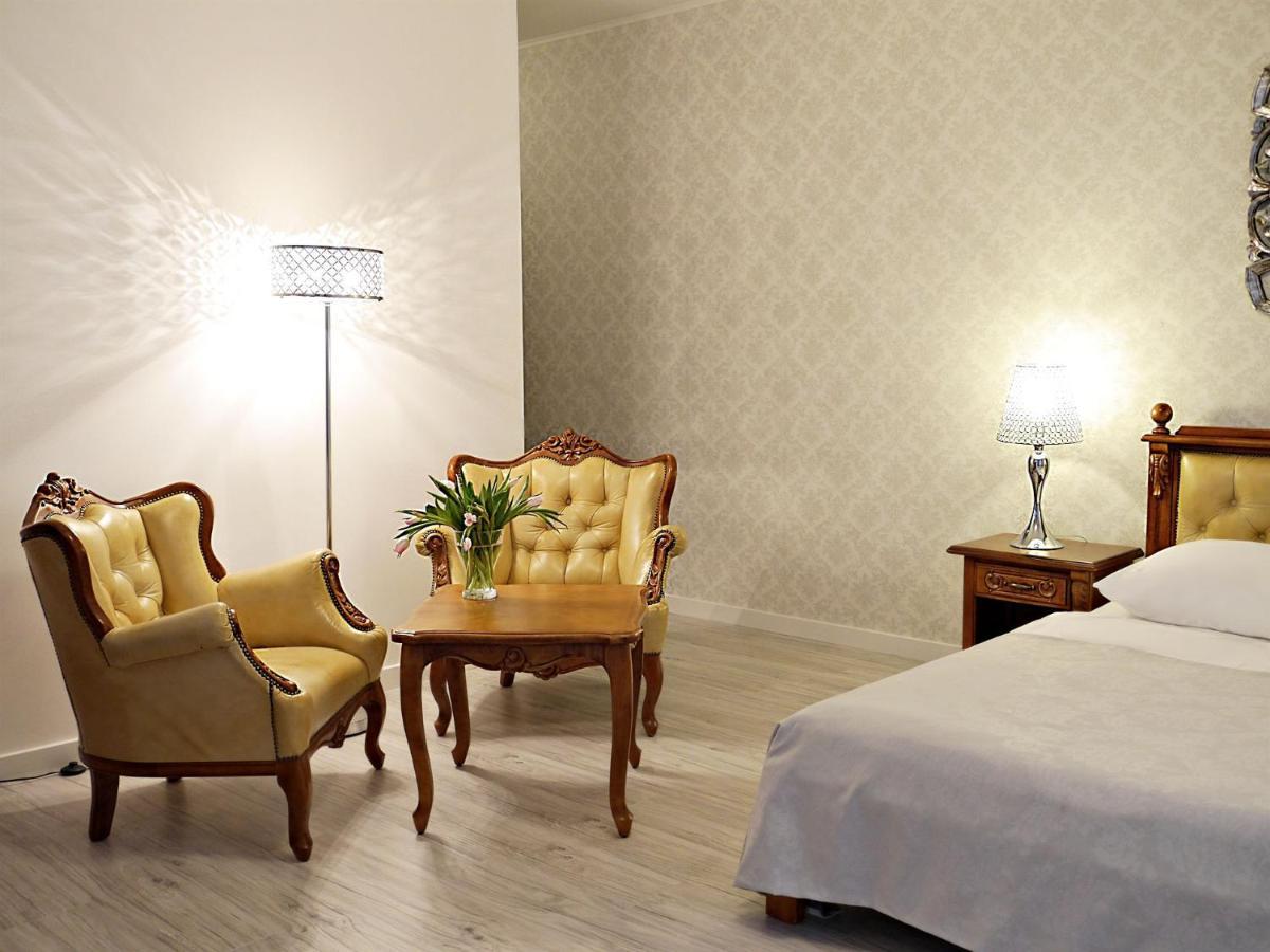 Hotel Srebrna Góra Buitenkant foto
