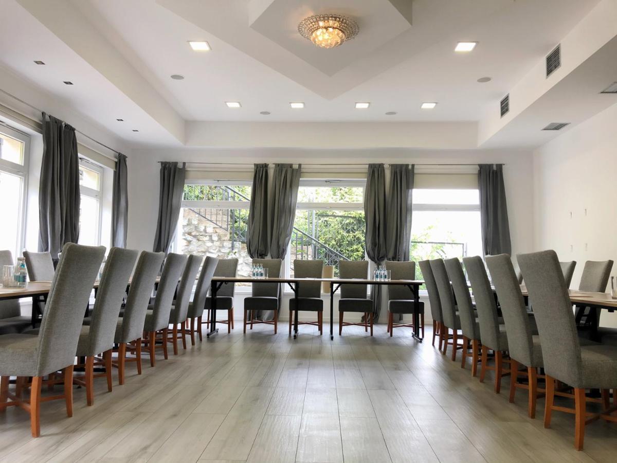 Hotel Srebrna Góra Buitenkant foto